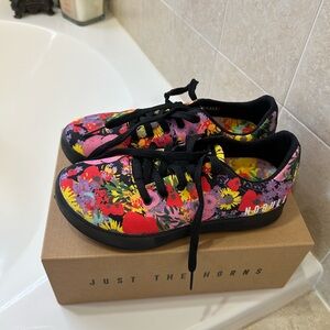 NOBULL Colorful Floral Trainers/Never worn!